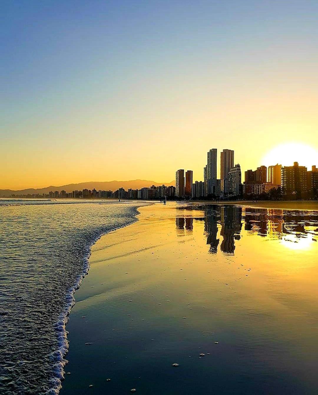 Lua Linda * Praia Grande (Santos)